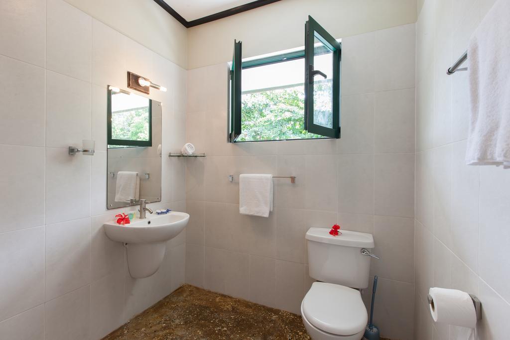 La Kaz Safran Bed & Breakfast La Digue Room photo